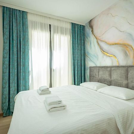 Miracle Apartment โกตอร์ ภายนอก รูปภาพ