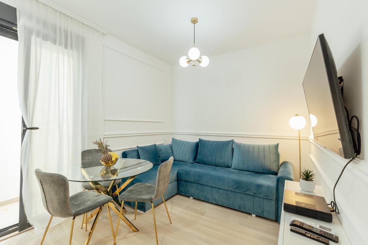 Miracle Apartment โกตอร์ ภายนอก รูปภาพ