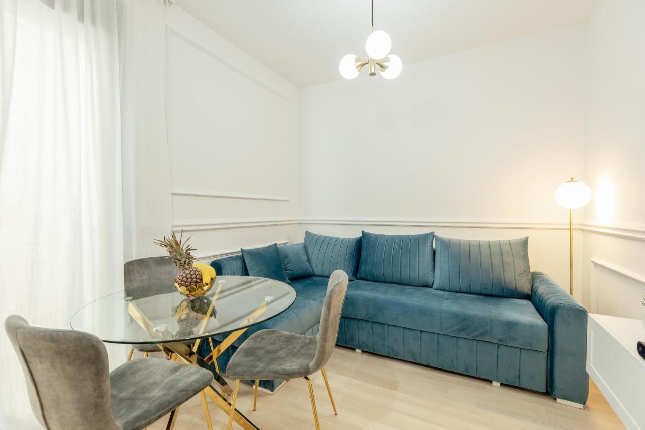Miracle Apartment โกตอร์ ภายนอก รูปภาพ