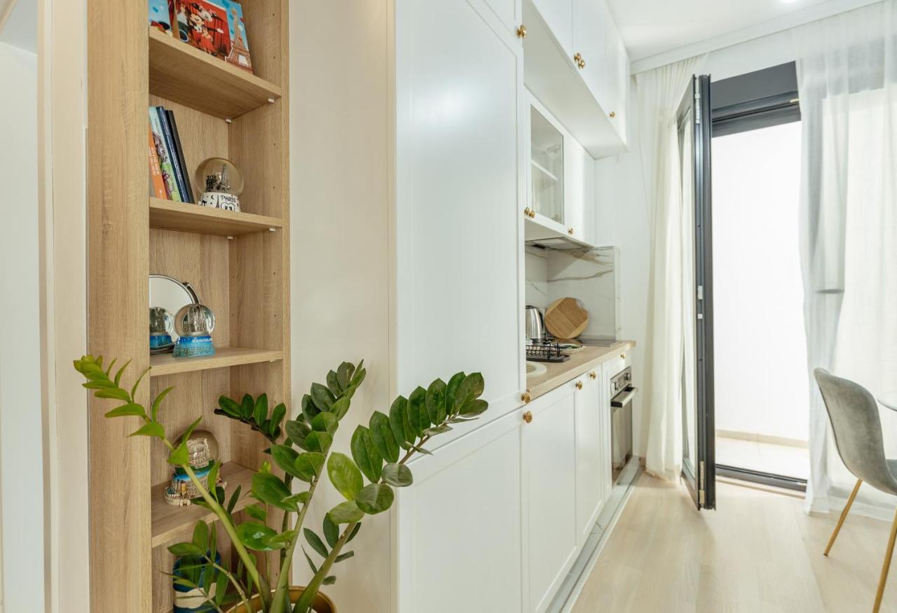 Miracle Apartment โกตอร์ ภายนอก รูปภาพ